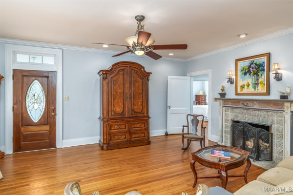 1028 Magnolia Curve