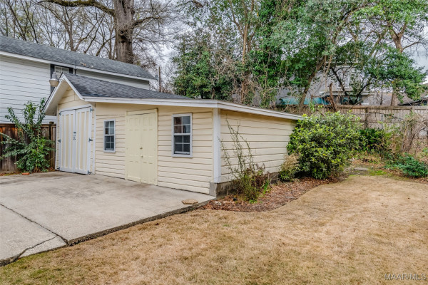 1028 Magnolia Curve