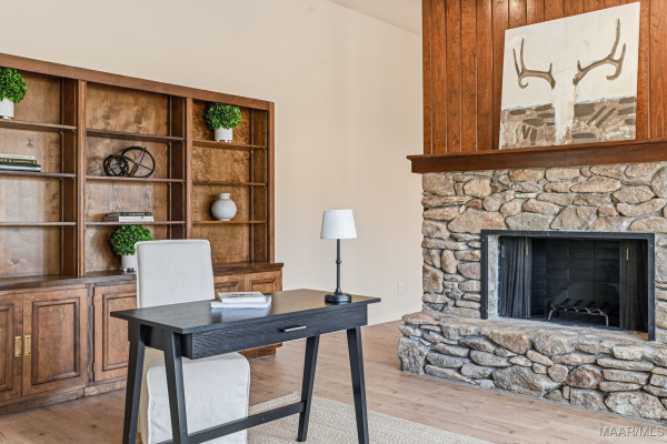 838 Williamsburg Drive