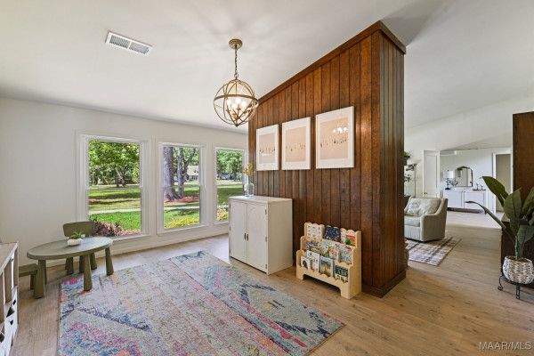 838 Williamsburg Drive