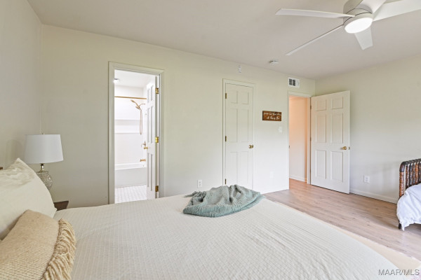 838 Williamsburg Drive