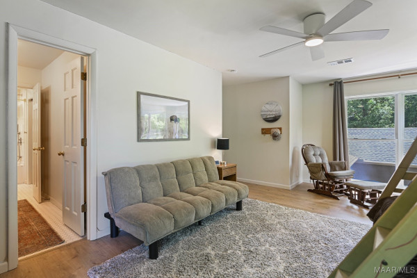 838 Williamsburg Drive