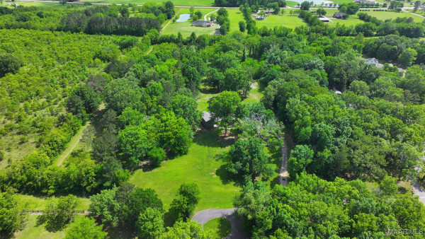 838 Williamsburg Drive