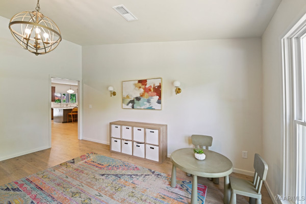 838 Williamsburg Drive