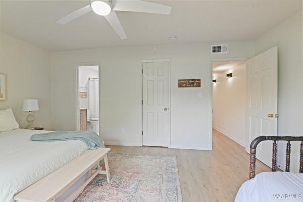 838 Williamsburg Drive
