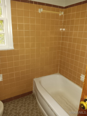 3338 Biltmore Avenue