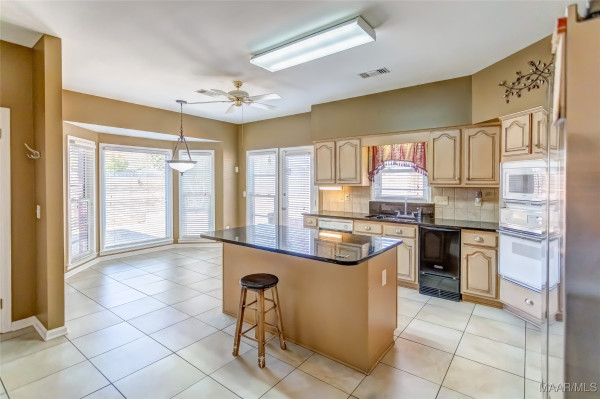 8636 Harvest Ridge Drive