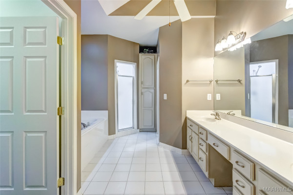 8636 Harvest Ridge Drive