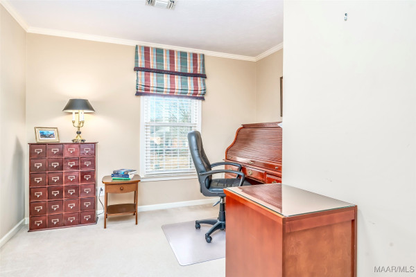 8113 Lichfield Court