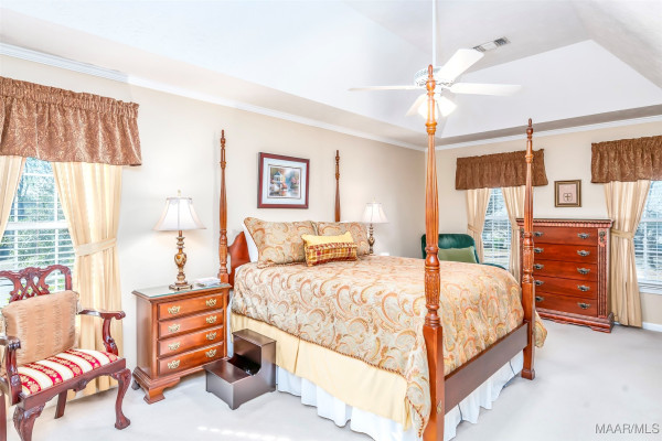 8113 Lichfield Court