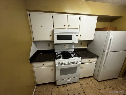 127 BRIARBROOK Drive