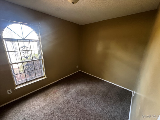 127 BRIARBROOK Drive