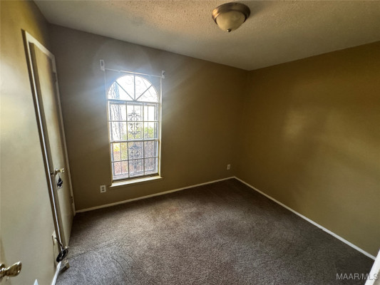 127 BRIARBROOK Drive