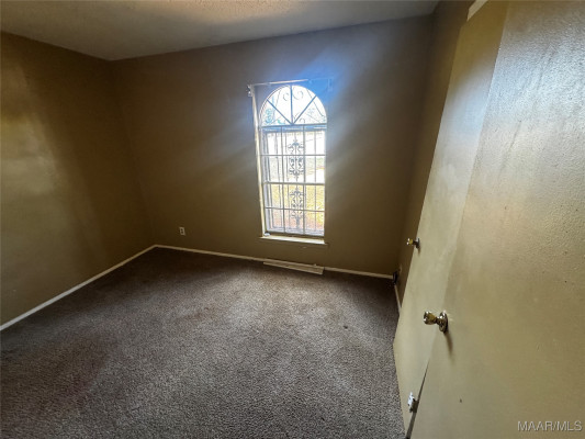 127 BRIARBROOK Drive