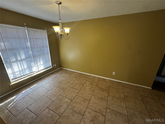 127 BRIARBROOK Drive