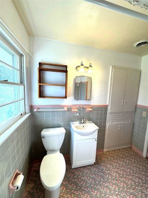 179 W Rosemary Road