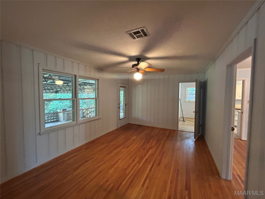 179 W Rosemary Road