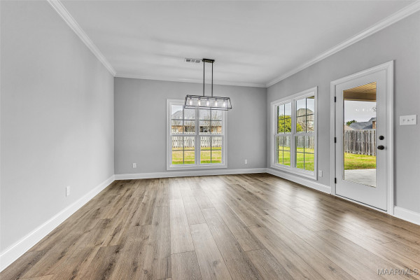 200 Plantation Oaks Boulevard