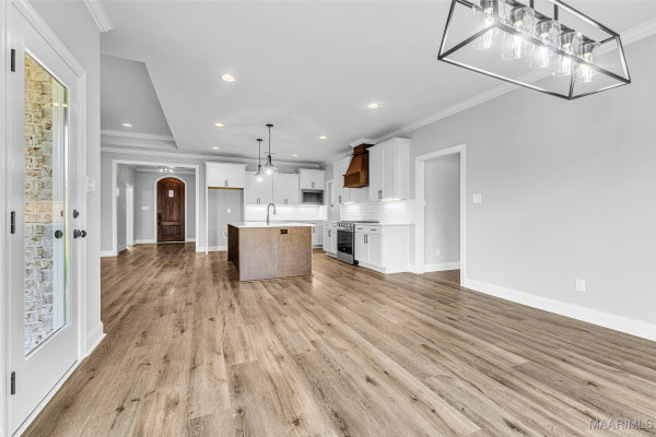 200 Plantation Oaks Boulevard