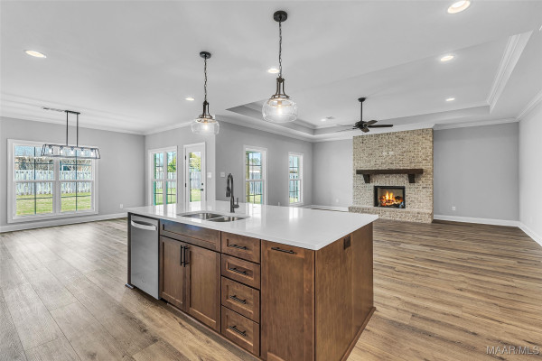 200 Plantation Oaks Boulevard