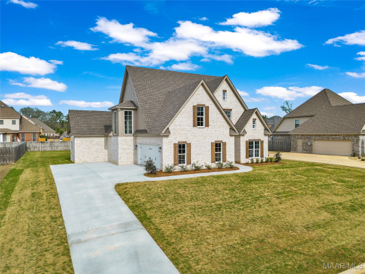 200 Plantation Oaks Boulevard