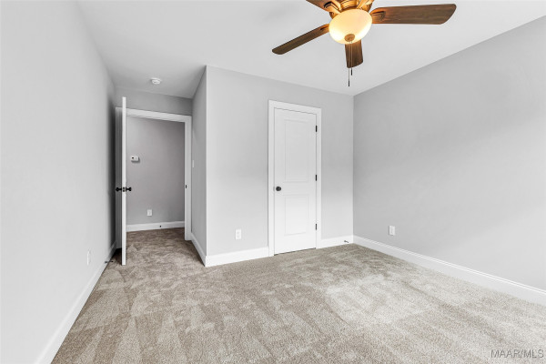 200 Plantation Oaks Boulevard