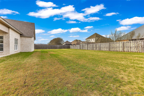 200 Plantation Oaks Boulevard