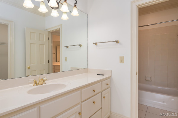 9861 WYNCREST Circle