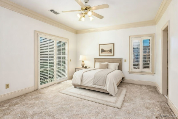 9861 WYNCREST Circle