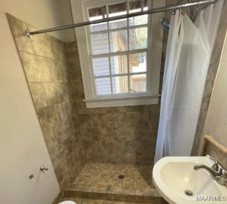 2339 ST CHARLES Avenue