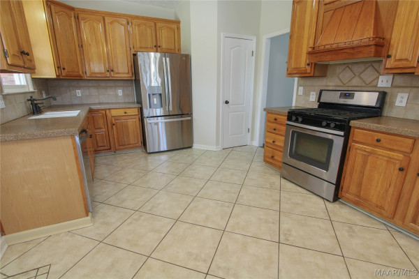 8719 Chalmers Court