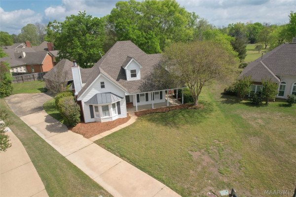8719 Chalmers Court