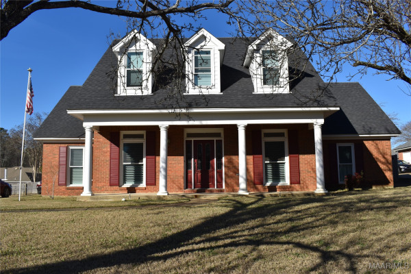 6419 MERRITT Court