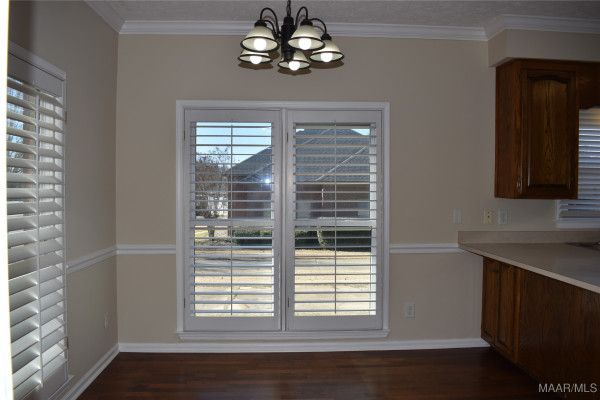 6419 MERRITT Court
