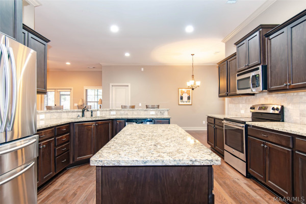 3654 WESTON Place