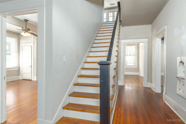 951 CLOVERDALE Road