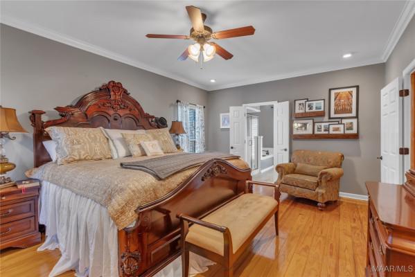 937 Ridgeland Farms Road