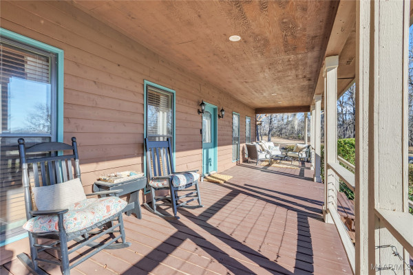 937 Ridgeland Farms Road