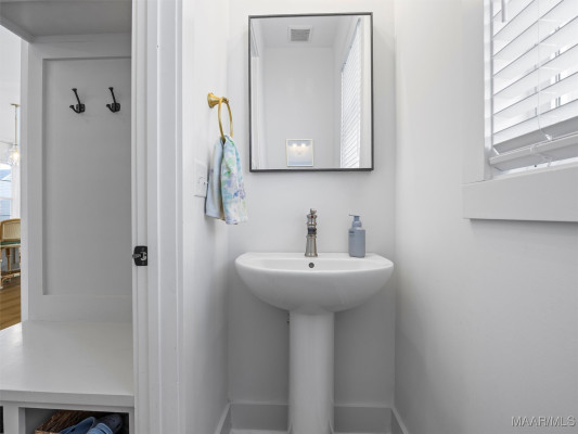 114 Forest Glen Drive