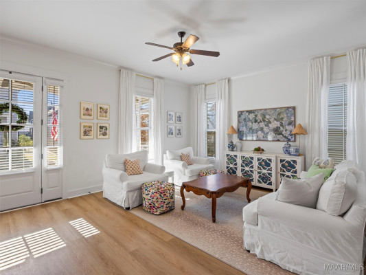 114 Forest Glen Drive