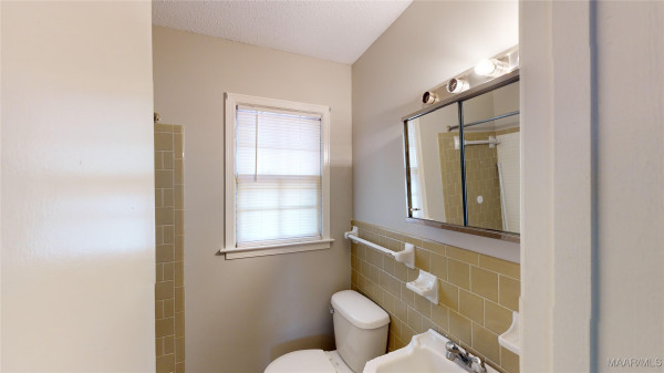 112 BETH MANOR Drive