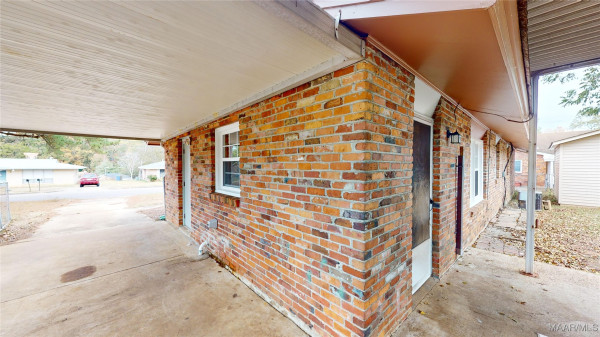 112 BETH MANOR Drive