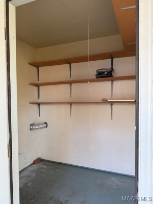 112 BETH MANOR Drive