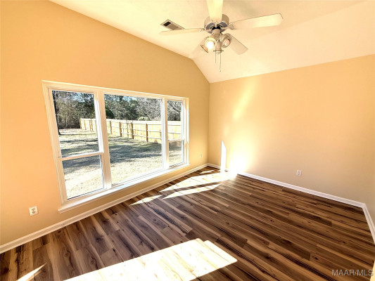 443 RIVER OAKS Drive