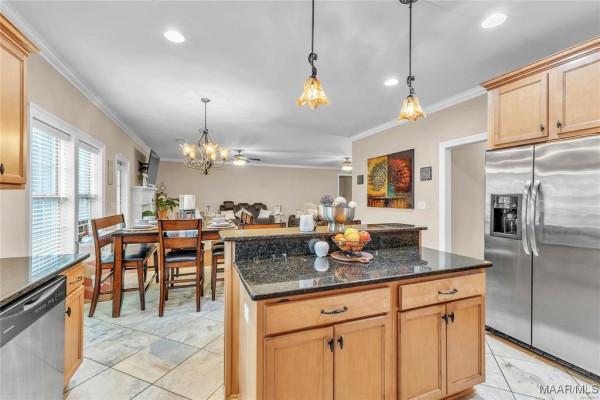 126 N Dogwood Terrace