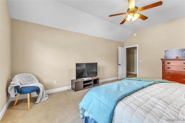 126 N Dogwood Terrace