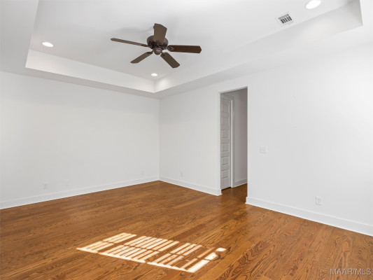 4831 Clerkenwell Street