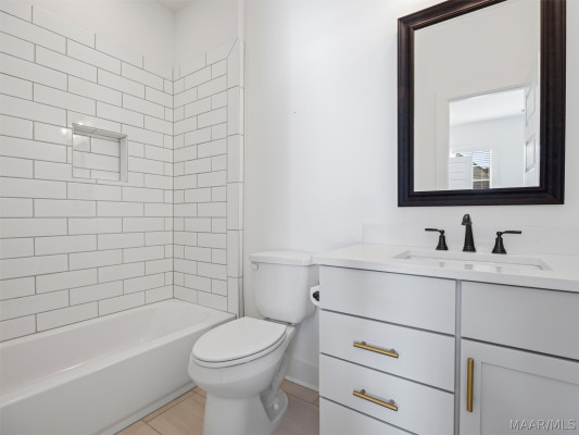 4831 Clerkenwell Street