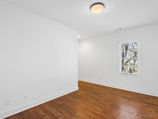 4831 Clerkenwell Street