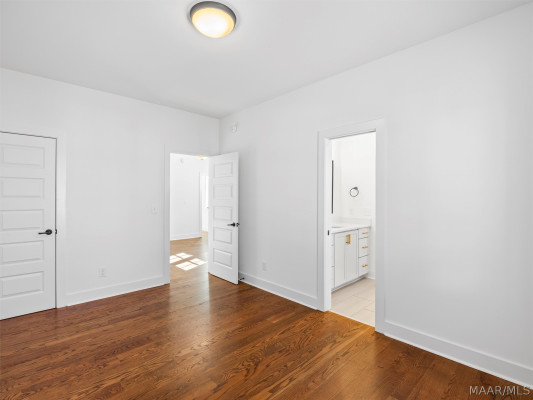 4831 Clerkenwell Street